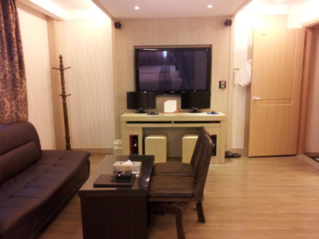 Incheon Prince Hotel Camera foto